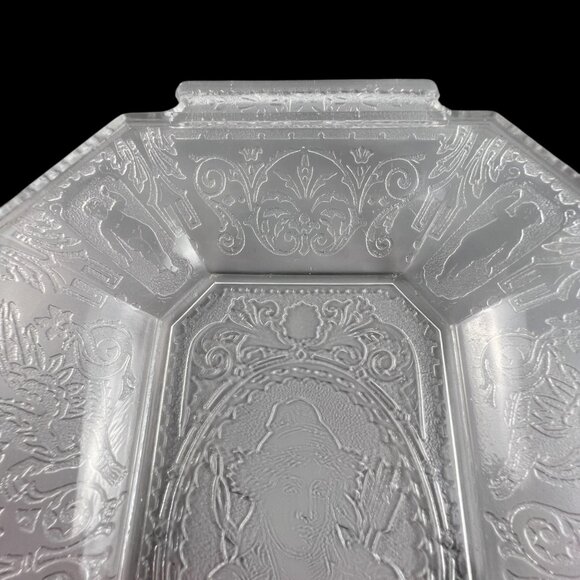 Antique EAPG Virginia Dare Bread Plate Diana Goddess Hunt Dithridge Riverside - Picture 3 of 11